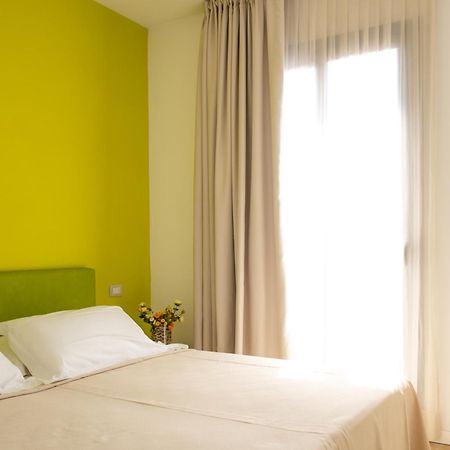 Sound Suite Hotel Riccione Buitenkant foto